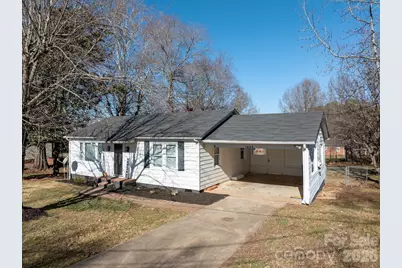 1453 19th Avenue NE, Hickory, NC 28601 - Photo 3