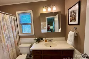 209 Cottonwood Dr, Mount Holly, NC 28120 - Photo 11