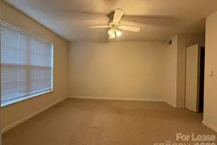 6007 Cougar Ln, Charlotte, NC 28269 - Photo 9