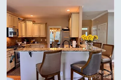 5006 Shannamara Drive, Matthews, NC 28104 - Photo 9