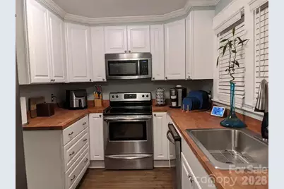 4033 W Tyvola Road, Charlotte, NC 28208 - Photo 37