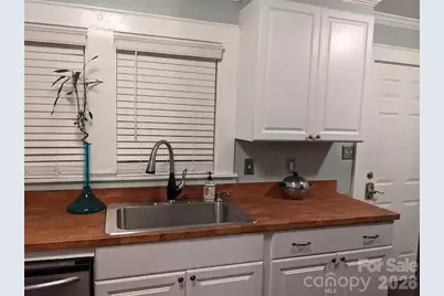 4033 W Tyvola Road, Charlotte, NC 28208 - Photo 39