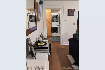 4033 W Tyvola Road, Charlotte, NC 28208 - Photo 13