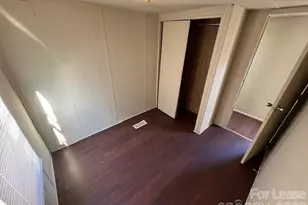 127 Dorchester Ln, Troutman, NC 28166 - Photo 7