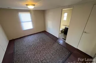 127 Dorchester Ln, Troutman, NC 28166 - Photo 5