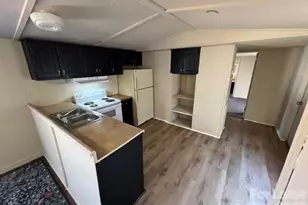 127 Dorchester Ln, Troutman, NC 28166 - Photo 3