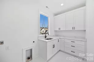 2033 South St, Charlotte, NC 28208 - Photo 29