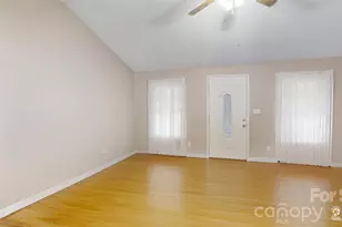 3124 Banks St, Lincolnton, NC 28092 - Photo 3