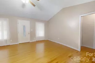 3124 Banks St, Lincolnton, NC 28092 - Photo 5