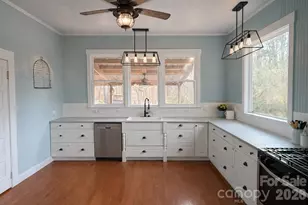 129 11th St, Spencer, NC 28159 - Photo 3