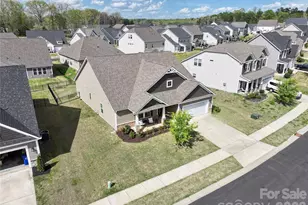 7633 Tanglewood Wy, Denver, NC 28037 - Photo 3