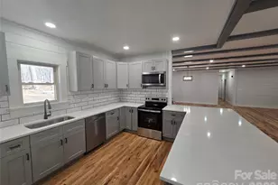 6802 Lowesville Ln, Stanley, NC 28164 - Photo 15