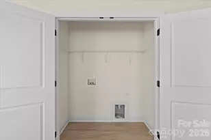 1562 7th Ave Dr SW, Hickory, NC 28602 - Photo 23