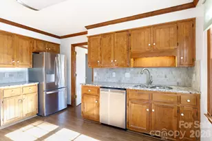 1823 Amherst Ct, Rock Hill, SC 29730 - Photo 11