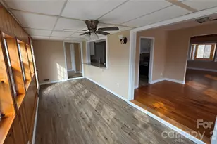 1627 Greenville Hwy, Hendersonville, NC 28792 - Photo 25