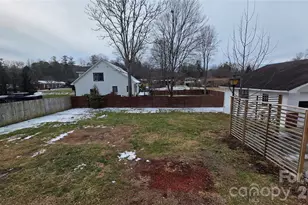 1627 Greenville Hwy, Hendersonville, NC 28792 - Photo 35