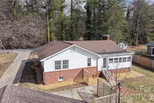 1627 Greenville Hwy, Hendersonville, NC 28792 - Photo 35