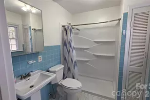 1627 Greenville Hwy, Hendersonville, NC 28792 - Photo 17