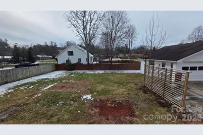 1627 Greenville Highway, Hendersonville, NC 28792 - Photo 37