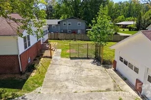 1627 Greenville Hwy, Hendersonville, NC 28792 - Photo 41