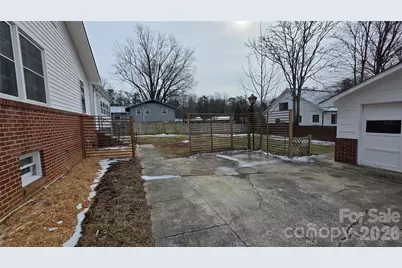 1627 Greenville Highway, Hendersonville, NC 28792 - Photo 3