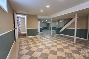 1627 Greenville Hwy, Hendersonville, NC 28792 - Photo 27