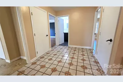 1627 Greenville Highway, Hendersonville, NC 28792 - Photo 7