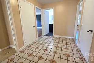 1627 Greenville Hwy, Hendersonville, NC 28792 - Photo 7