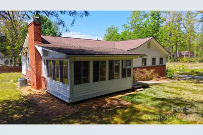 1627 Greenville Highway, Hendersonville, NC 28792 - Photo 3