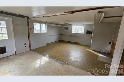 1627 Greenville Highway, Hendersonville, NC 28792 - Photo 43