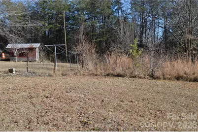 105 Edwards Road, Landrum, SC 29356 - Photo 5