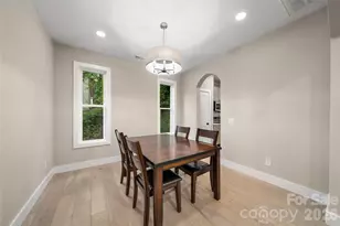 204 Maple Ave, Marion, NC 28752 - Photo 7