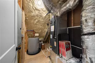 204 Maple Ave, Marion, NC 28752 - Photo 25