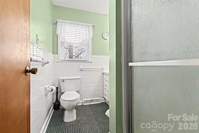 238 Lakeview Drive, Blacksburg, SC 29702 - Photo 11