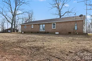 238 Lakeview Dr, Blacksburg, SC 29702 - Photo 19