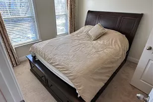 401 Hurston Circle, Charlotte, NC 28208 - Photo 17