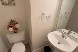 401 Hurston Circle, Charlotte, NC 28208 - Photo 21