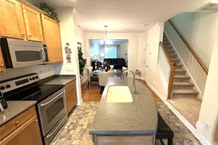 401 Hurston Circle, Charlotte, NC 28208 - Photo 9