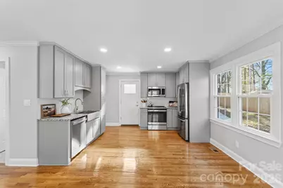 206 Hunter Street, York, SC 29745 - Photo 5