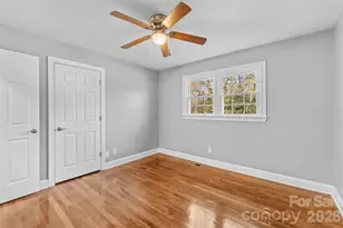 206 Hunter St, York, SC 29745 - Photo 9