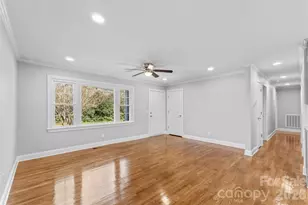 206 Hunter St, York, SC 29745 - Photo 3