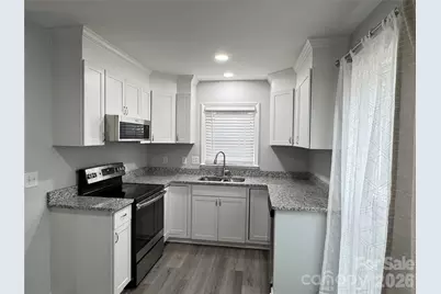 7125 Falconwood Court, Charlotte, NC 28227 - Photo 5