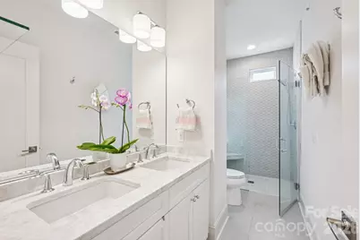 1708 Lombardy Circle #E, Charlotte, NC 28203 - Photo 17