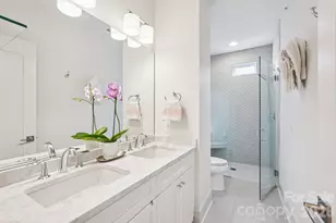 1708 Lombardy Cir, Charlotte, NC 28203 - Photo 17