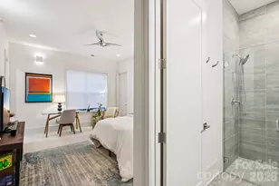 1708 Lombardy Cir, Charlotte, NC 28203 - Photo 25