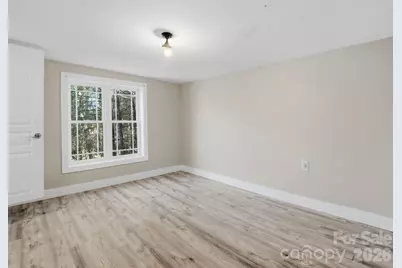 1212 Easy Street, Hendersonville, NC 28791 - Photo 27