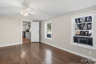 1212 Easy St, Hendersonville, NC 28791 - Photo 23