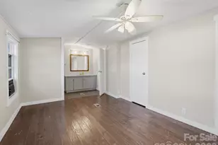 1212 Easy St, Hendersonville, NC 28791 - Photo 21