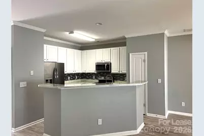 8378 Chaceview Court, Charlotte, NC 28269 - Photo 5