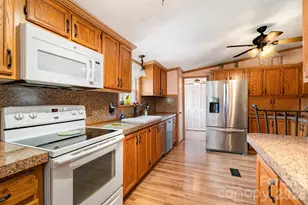 1720 Lowe Dr, Catawba, NC 28609 - Photo 9